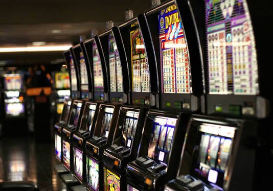 Apa Itu Slot? Penjelasan Lengkap untuk Pemain Baru